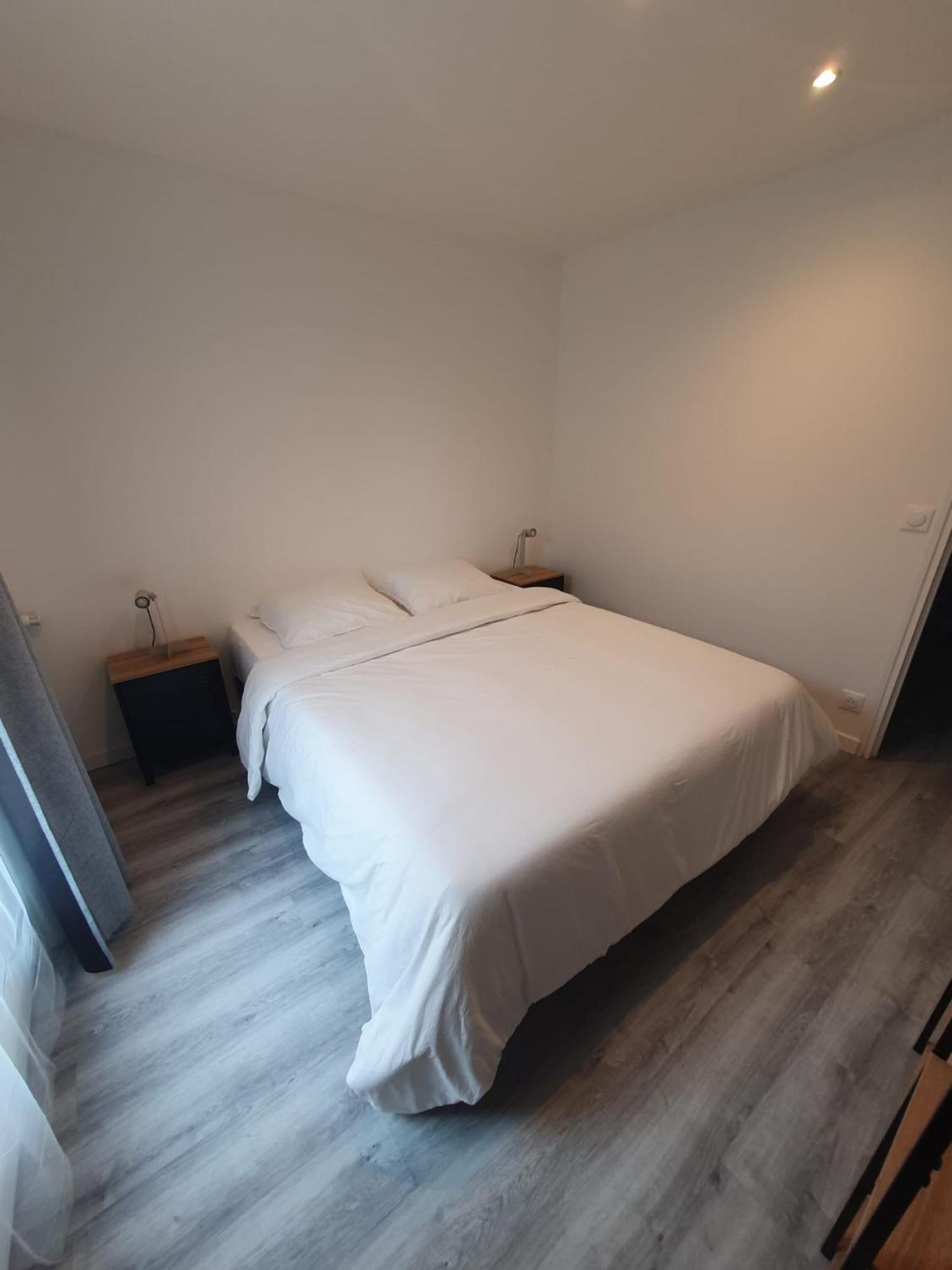 Massy Appart Hotel Exteriör bild